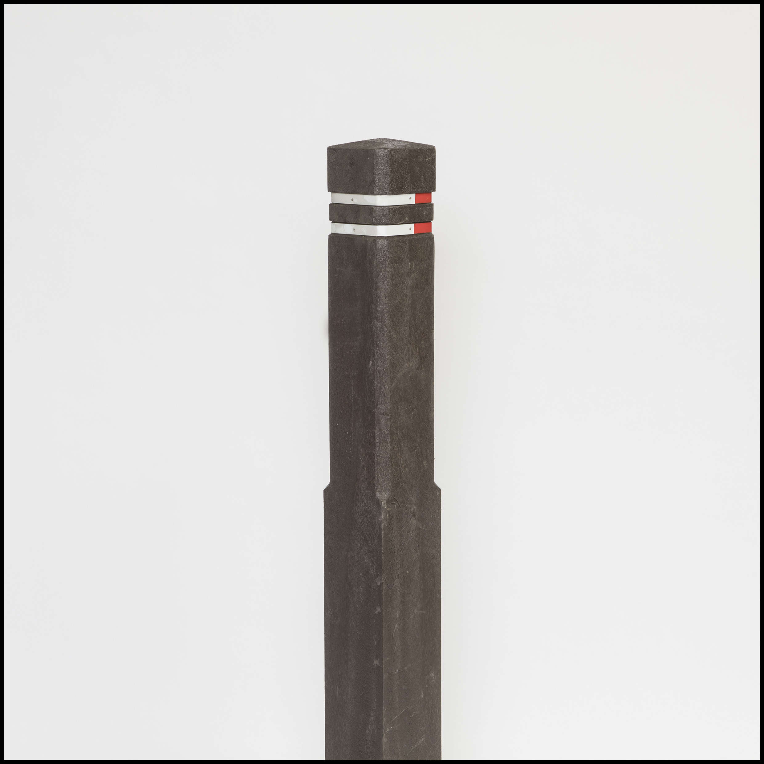 Diamantkoppaal in recycle materiaal - H 1400mm 15 x 15 cm